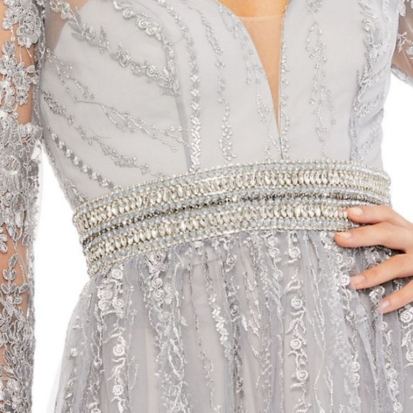 MAC DUGGAL Floral Embroidered Long Sleeve Gown - Picture 5 of 10